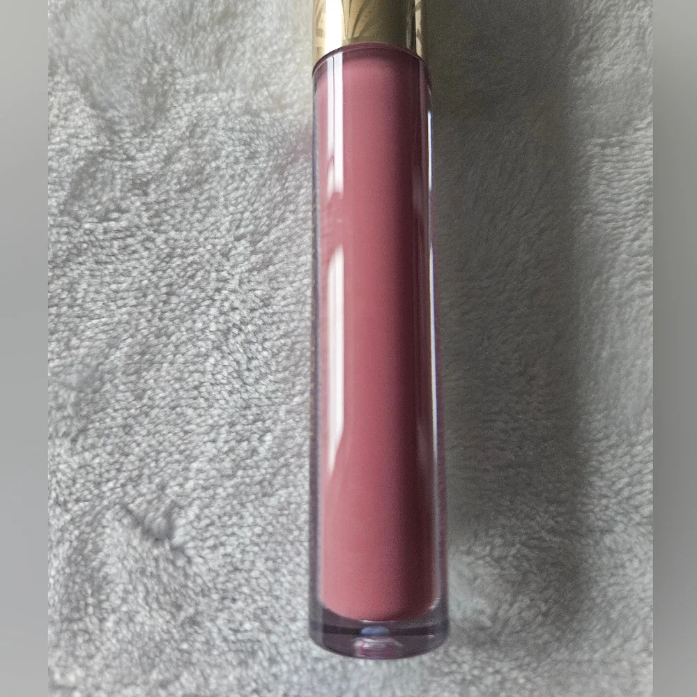 Estée Lauder Pink Persuasion Lip Gloss BRAND NEW Full Size Limited Edition A34
